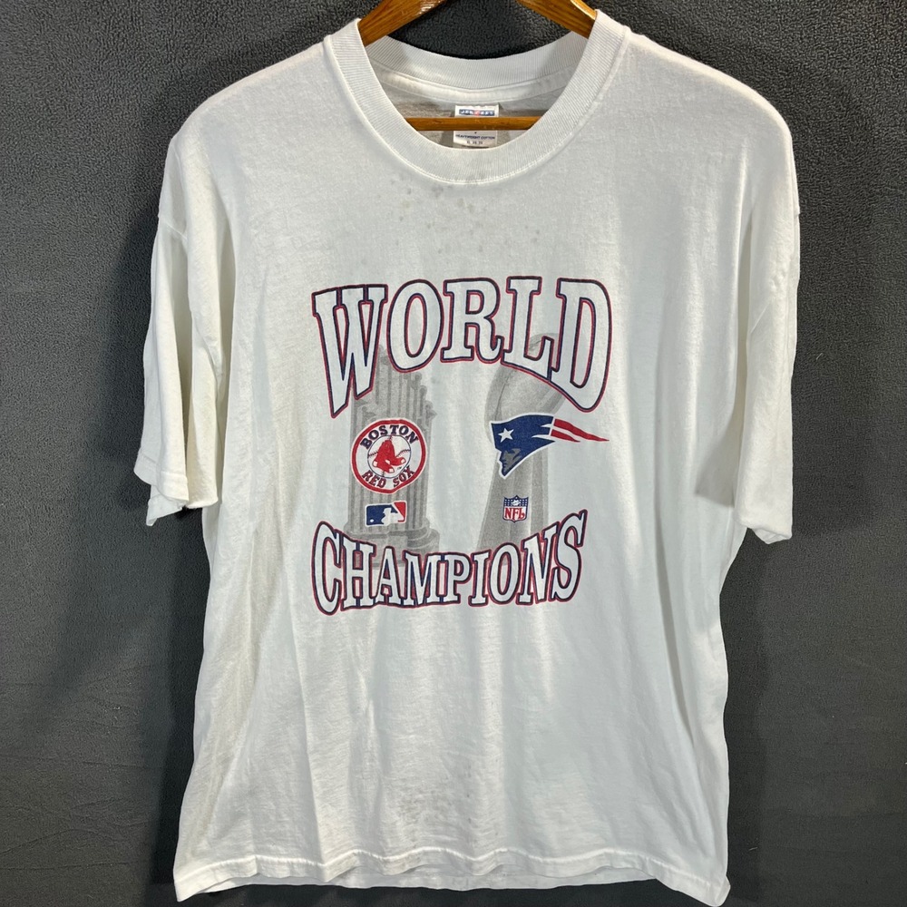 Vintage Jerzees Boston Red Sox New England Patriots World Champions T-Shirt XL